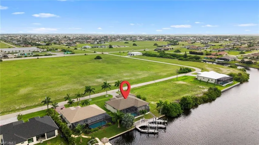 3213 9th St, Cape Coral, Florida 33993