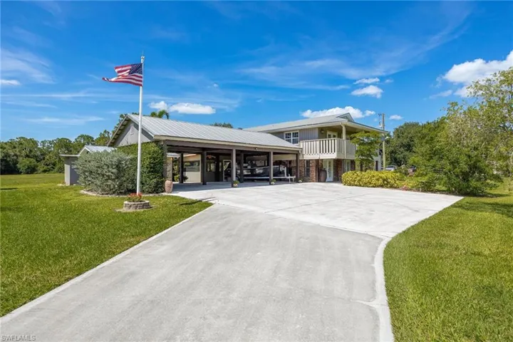 8251  Rich  RD, North Fort Myers, FL 33917