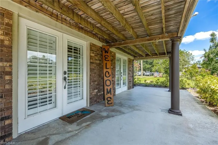 8251  Rich  RD, North Fort Myers, FL 33917