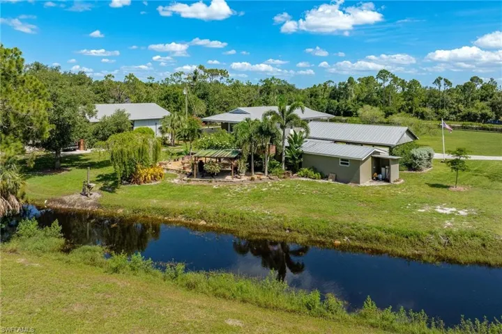 8251  Rich  RD, North Fort Myers, FL 33917