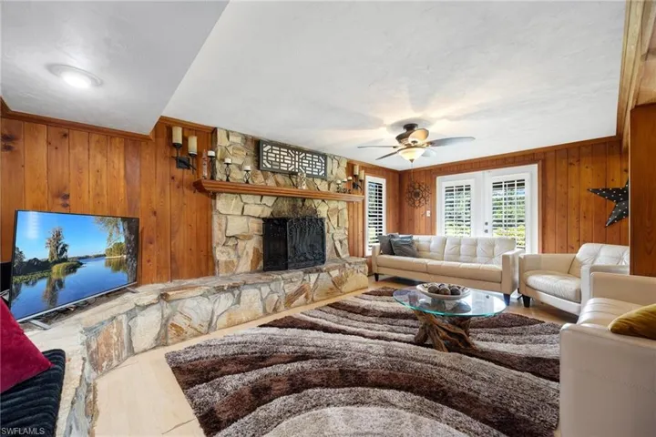 8251  Rich  RD, North Fort Myers, FL 33917