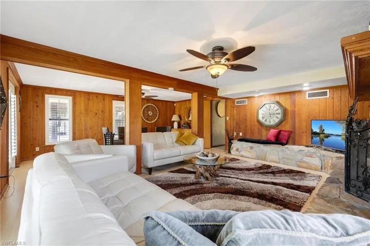 8251  Rich  RD, North Fort Myers, FL 33917