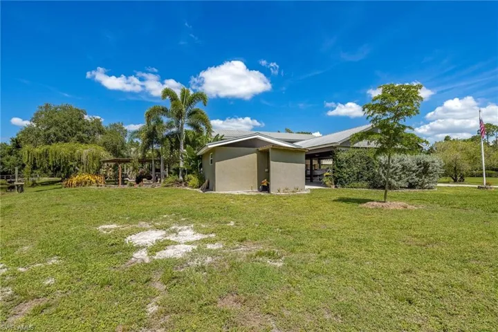 8251  Rich  RD, North Fort Myers, FL 33917