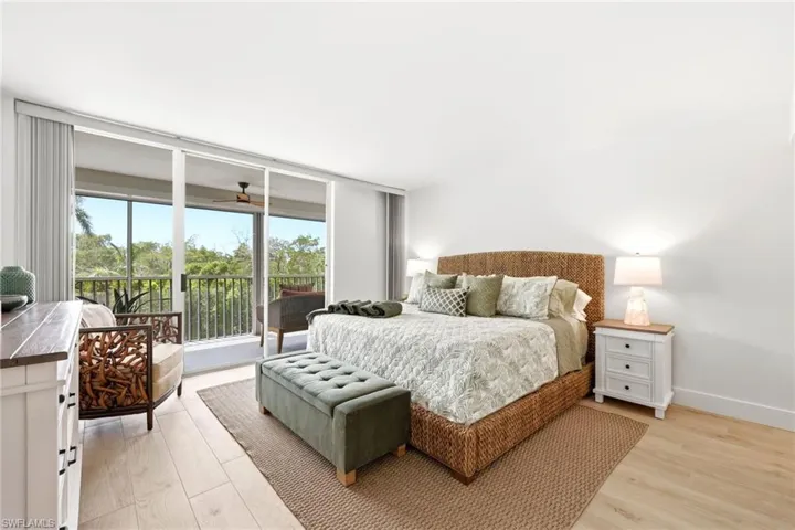 3 Bluebill Ave 303, Naples, Florida 34108