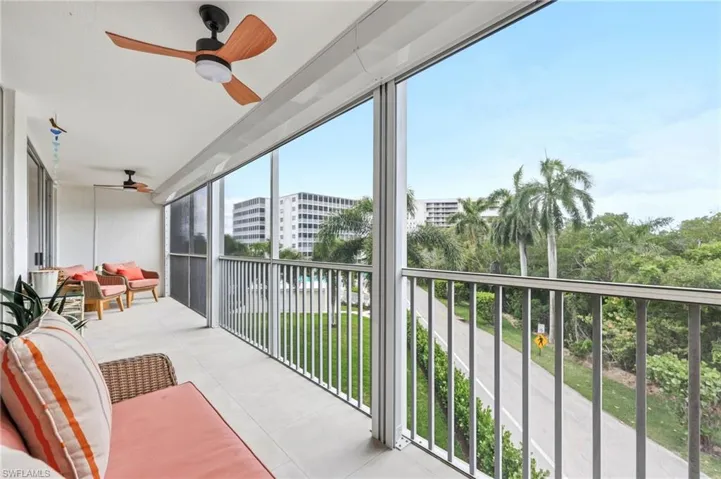 3 Bluebill Ave 303, Naples, Florida 34108