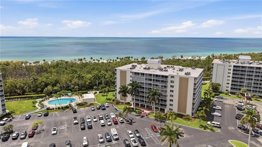 3 Bluebill Ave 303, Naples, Florida 34108