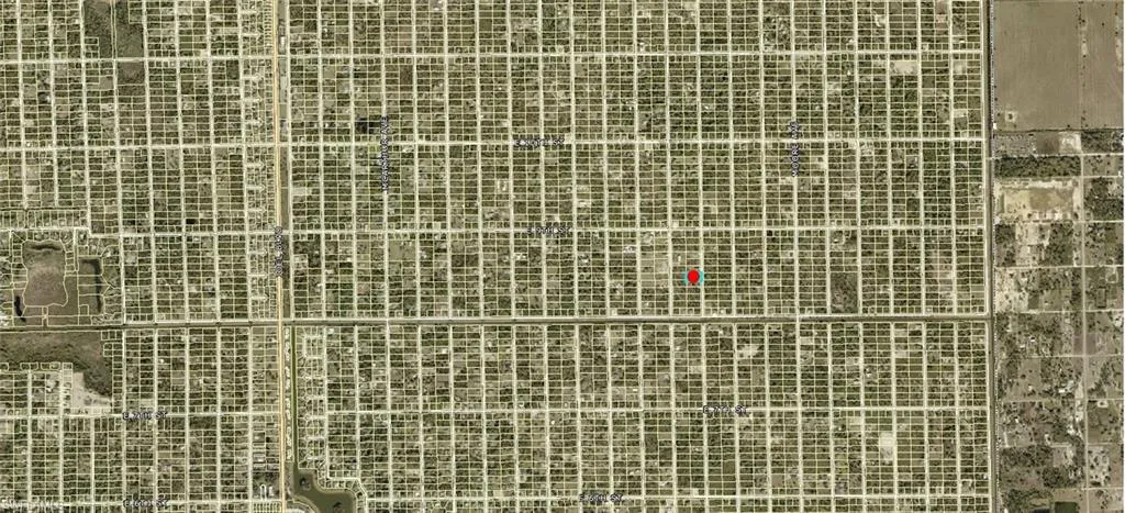811 Leroy Ave, Lehigh Acres, Florida 33972