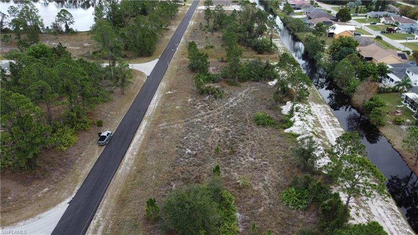 1214  Edelweiss E ST, LEHIGH ACRES, FL 33974