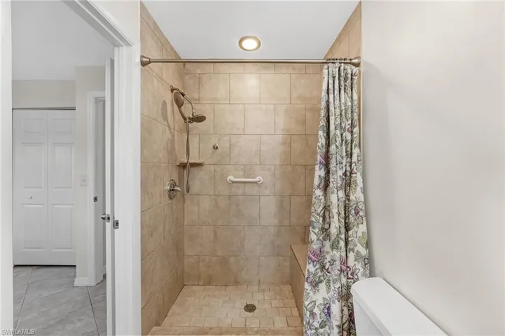 1726 SE 13th  ST, Cape Coral, FL 33990