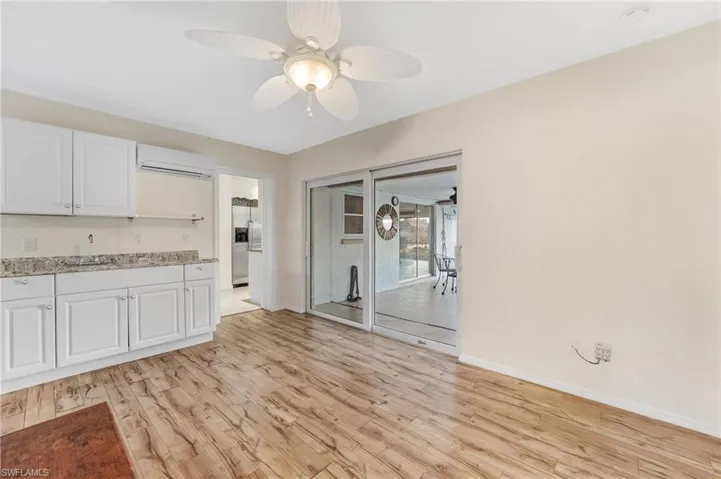 Apartment living/kitchen