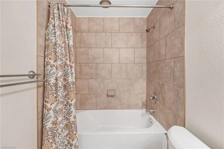1726 SE 13th  ST, Cape Coral, FL 33990