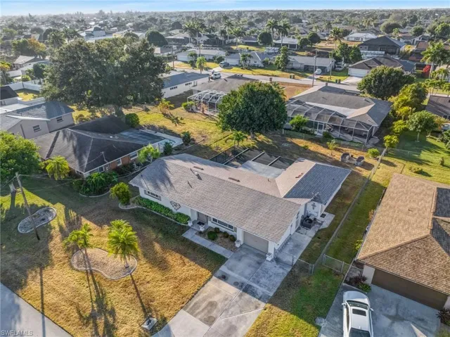 1726 SE 13th  ST, Cape Coral, FL 33990
