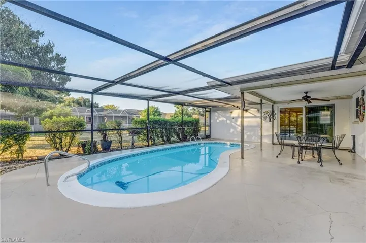 1726 SE 13th  ST, Cape Coral, FL 33990