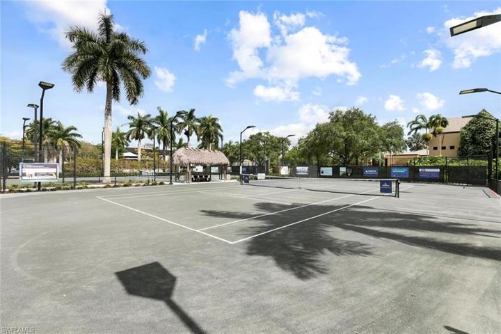 12 har-tru tennis courts at nearby Cambier Park