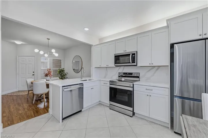 Updated kitchen with all new appliances