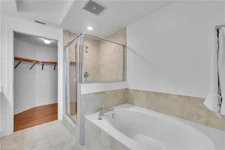 2745  1st  ST, Fort Myers, FL 33916
