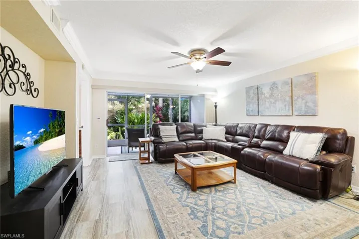 345  Gabriel  CIR, Naples, FL 34104