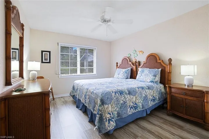 345  Gabriel  CIR, Naples, FL 34104