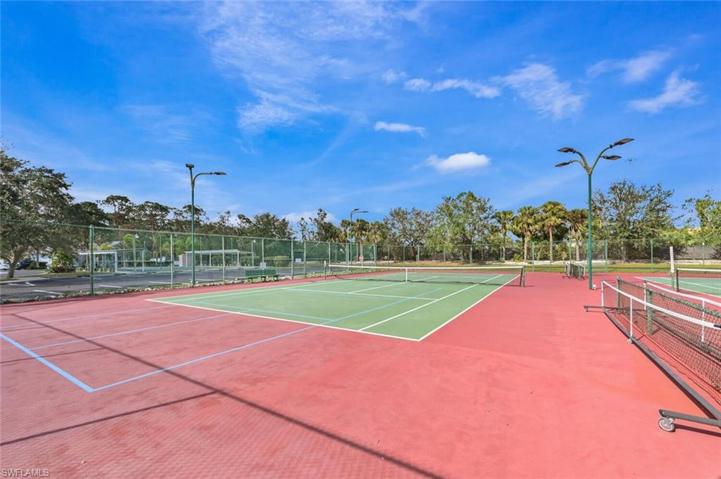 Tennis