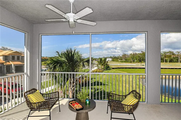 2652  Seychelles  DR, Naples, FL 34112