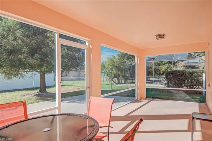 Screened in Lanai 1