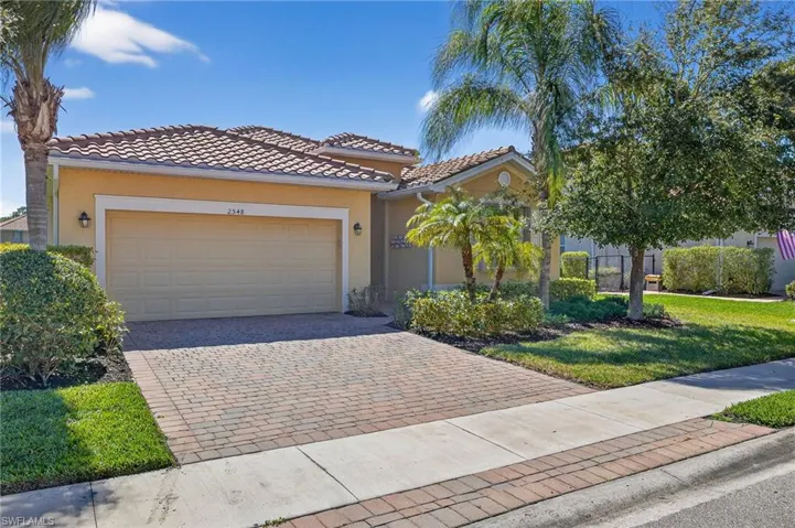 2548 Caslotti Way, Cape Coral, Florida 33909