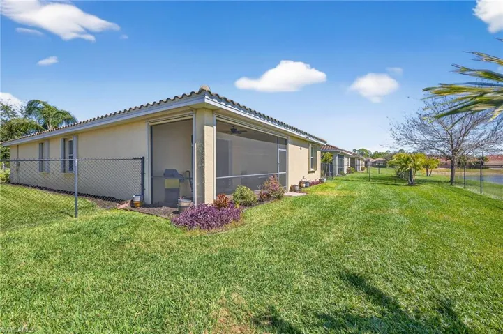 2548 Caslotti Way, Cape Coral, Florida 33909