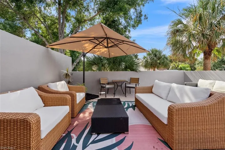View of terrace featuring an outdoor hangout area
