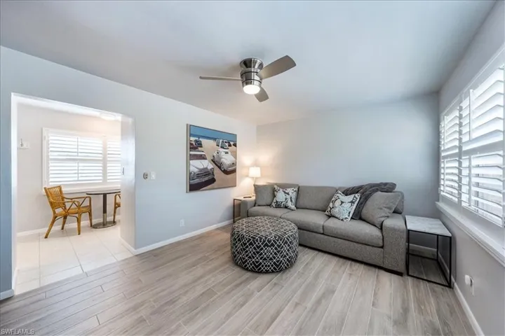 209 8th Ave S 209b, Naples, Florida 34102