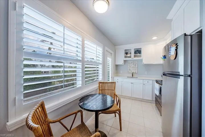 209 8th Ave S 209b, Naples, Florida 34102
