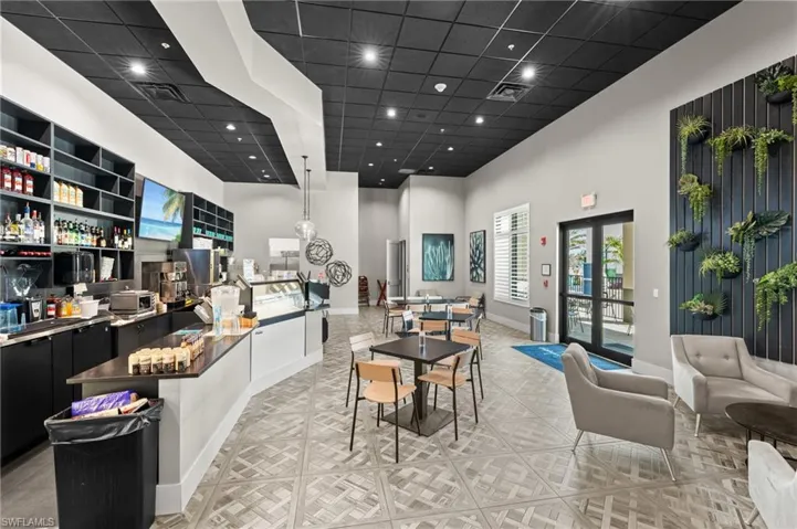 19502 Viewmont Way, Estero, Florida 33928