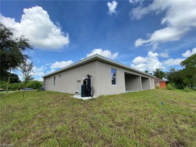 5113-5115  30th SW ST, Lehigh Acres, FL 33973