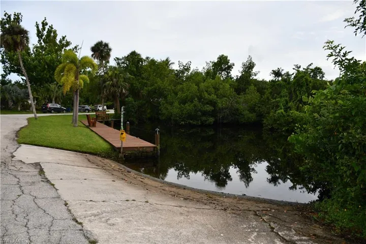 Community boat ramp