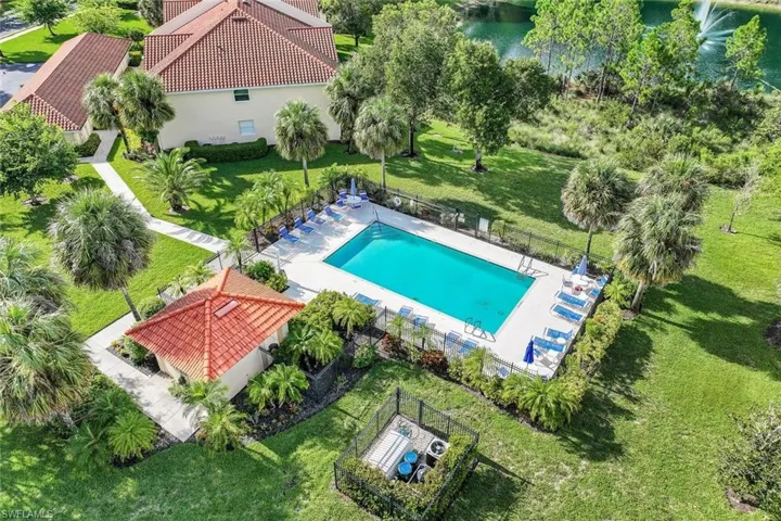 432  Valerie  WAY, Naples, FL 34104
