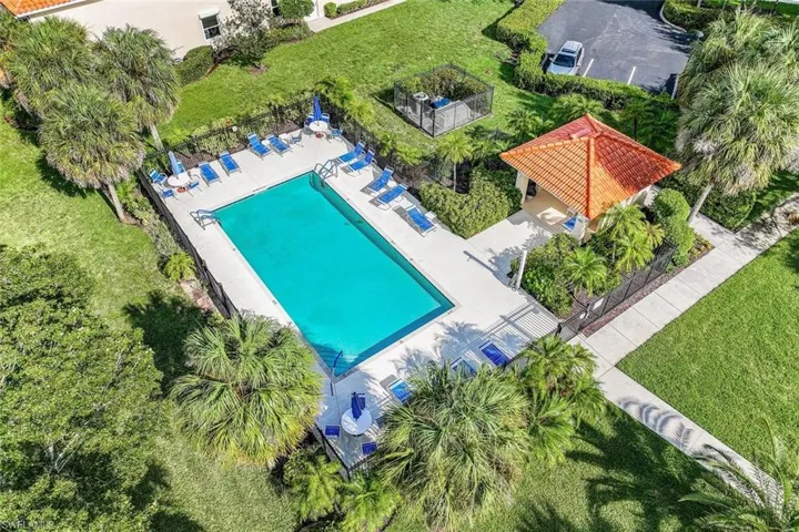 432  Valerie  WAY, Naples, FL 34104