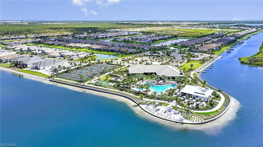 Esplanade at Lake Club Community