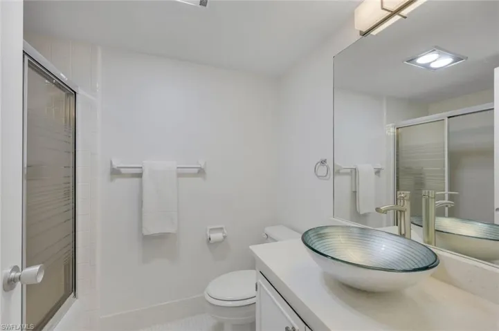 3400 Gulf Shore Blvd N B4, Naples, Florida 34103
