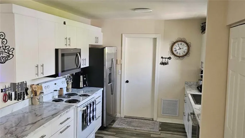 27142 Jackson Ave, Bonita Springs, Florida 34135