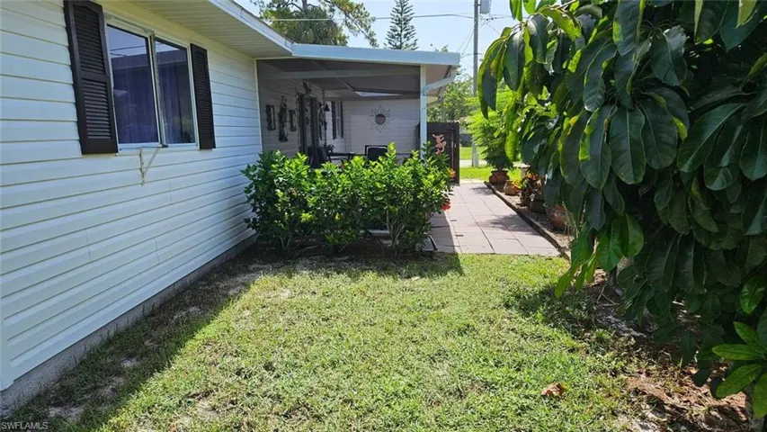 27142 Jackson Ave, Bonita Springs, Florida 34135