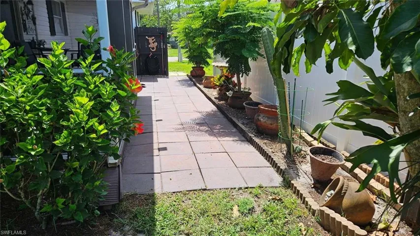 27142 Jackson Ave, Bonita Springs, Florida 34135