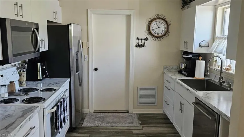 27142 Jackson Ave, Bonita Springs, Florida 34135