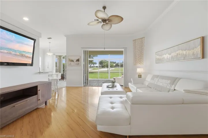 14846 Crescent Cove Dr, Fort Myers, Florida 33908