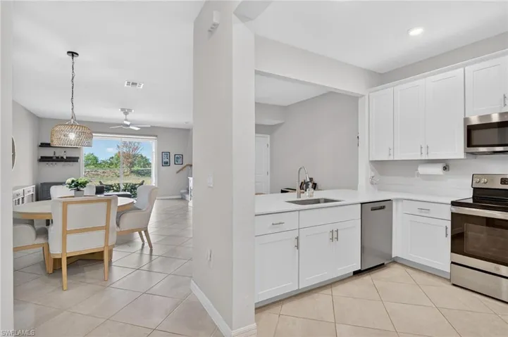 2821 Citrus St, Naples, Florida 34120