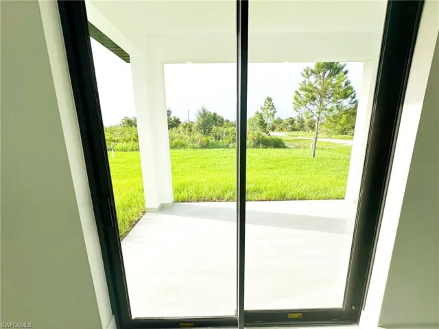 2900  23rd W ST, Lehigh Acres, FL 33971
