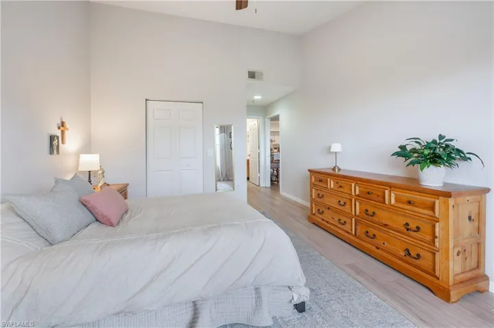 Master Bedroom Vaulted Ceiling