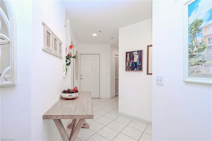 3790  Sawgrass  WAY, Naples, FL 34112