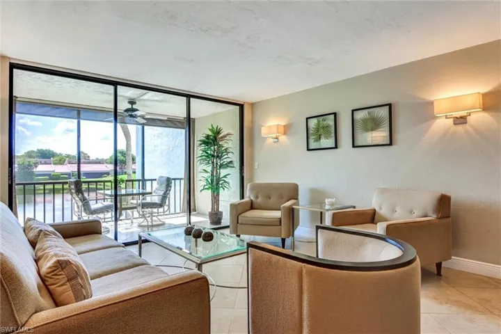 4574 Trawler Ct 202, Fort Myers, Florida 33919