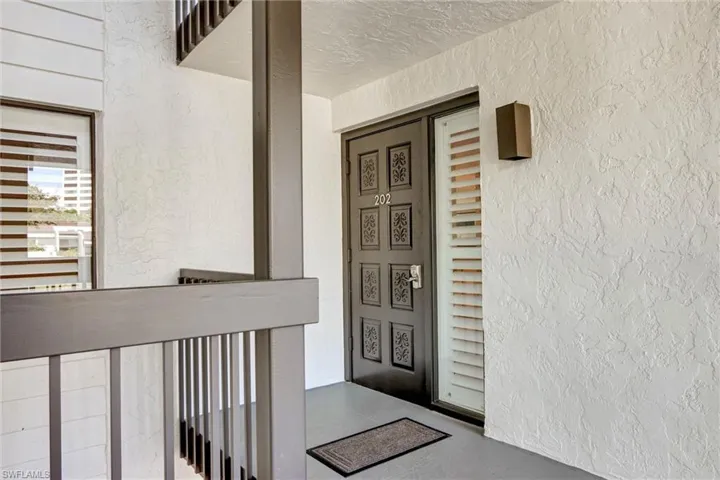 4574 Trawler Ct 202, Fort Myers, Florida 33919