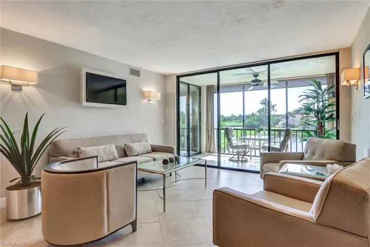 4574 Trawler Ct 202, Fort Myers, Florida 33919