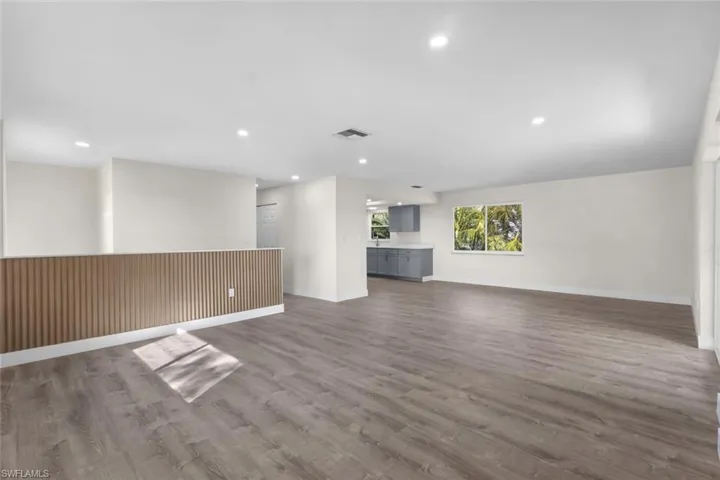 1284 Rainbow Ct, Naples, Florida 34110